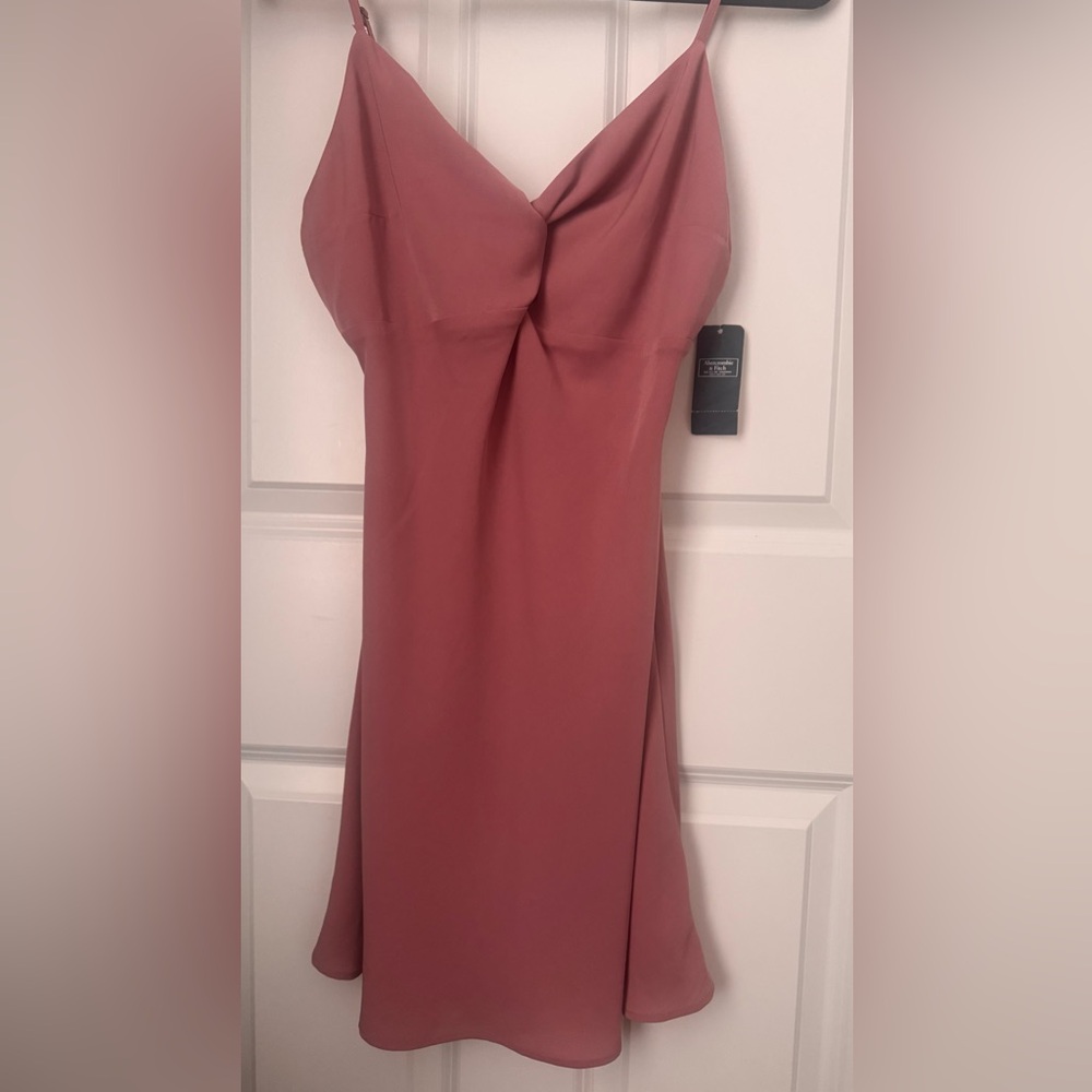 NWT Abercrombie Twist Front Mini Dress Dusty Rose |S| - Picture 6 of 14